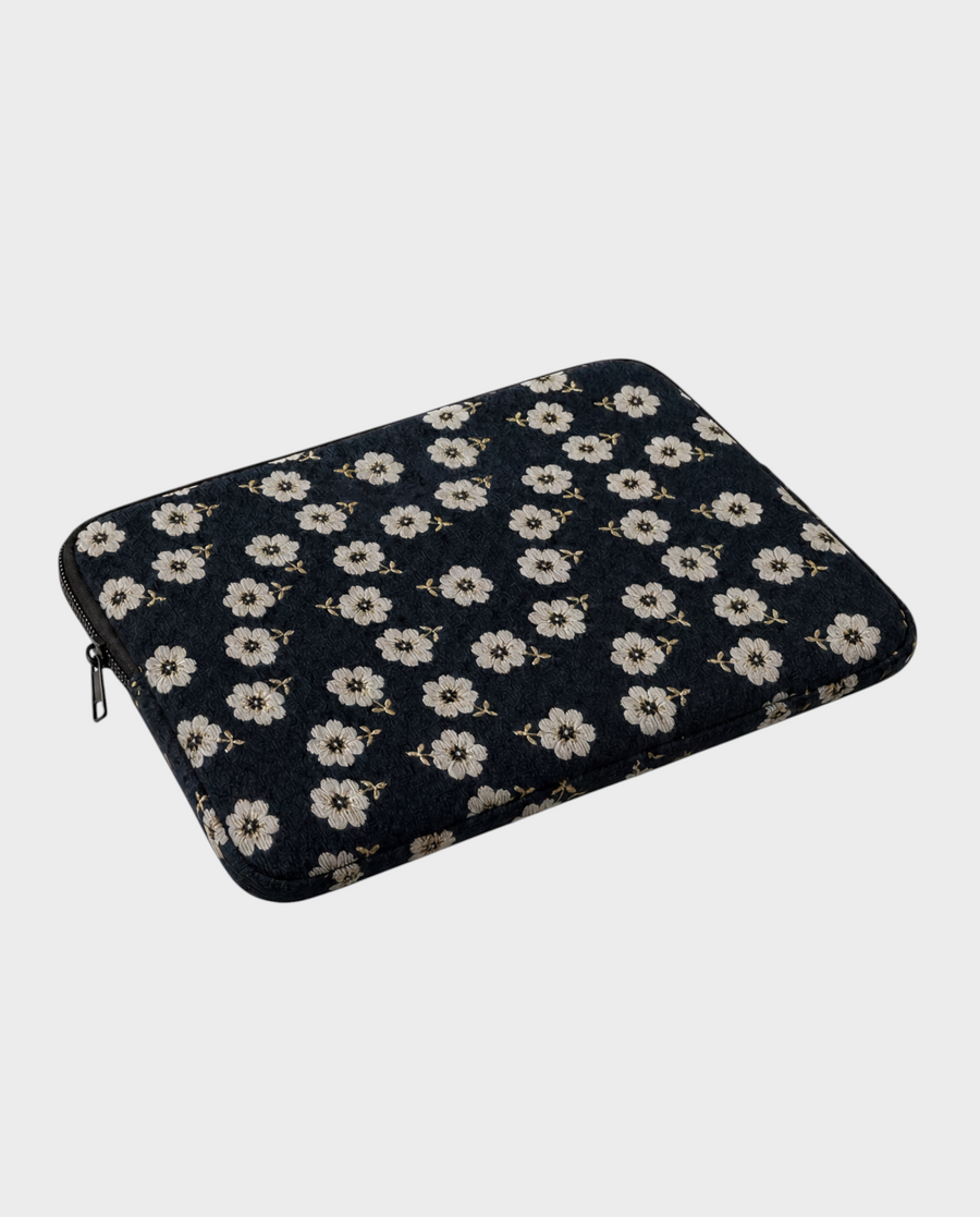 Eden – Onyx Daisy – Laptop Sleeve 15" & 16"
