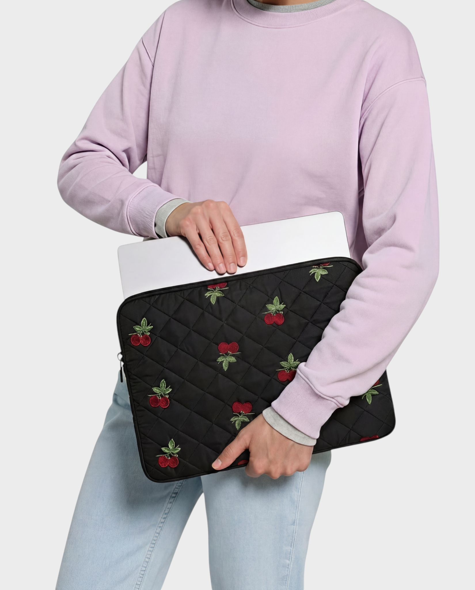 Image of Amaro laptop sleeve 15-16 inch quilted cherry black – Komye (view 1)