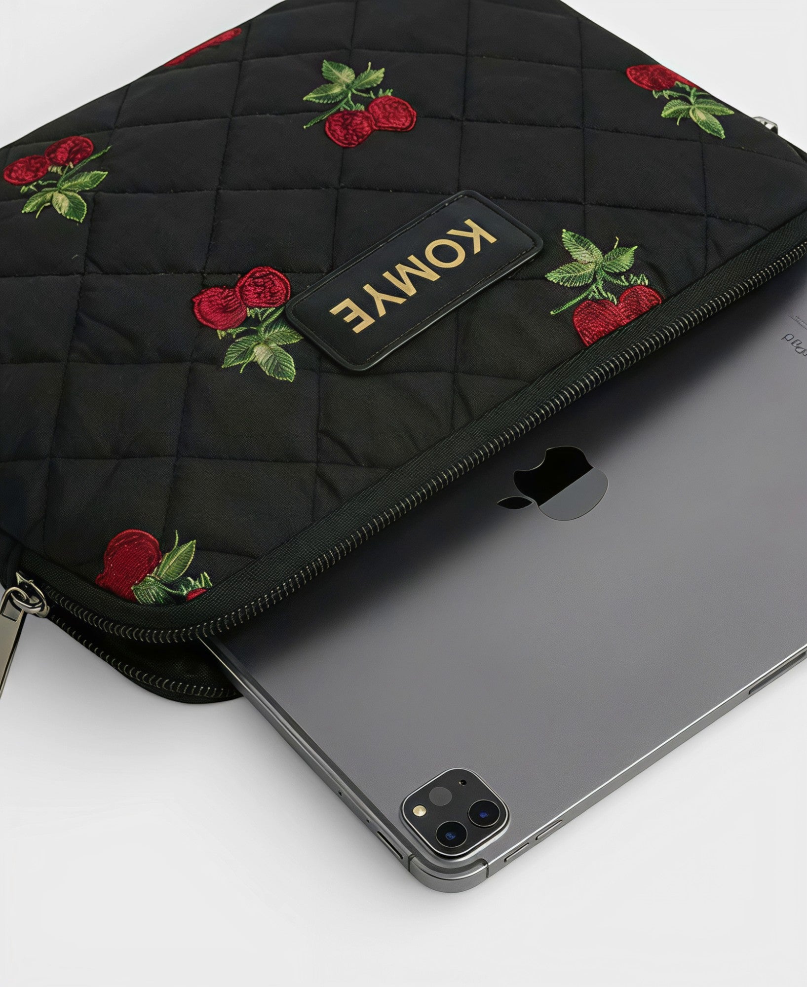 Image of Amaro Ipad & Tablet