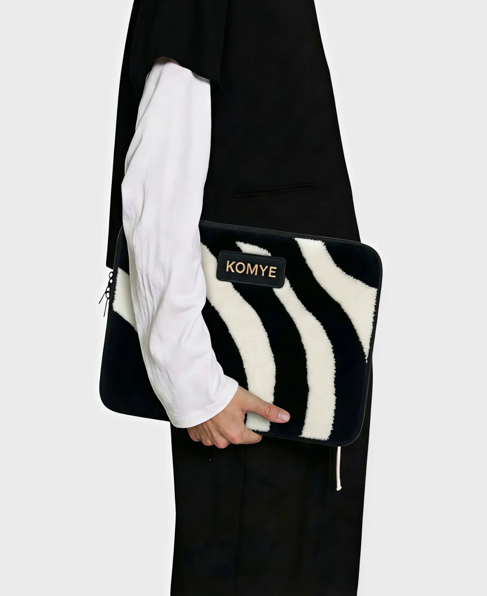 Image of Ivory Ipad & Tablet