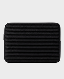 Vega – Onyx Ribbed – iPad & Tablet Sleeve