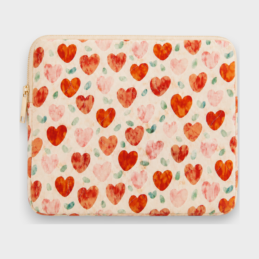 Cherie – Cream Heart – Laptop Sleeve 15" & 16"