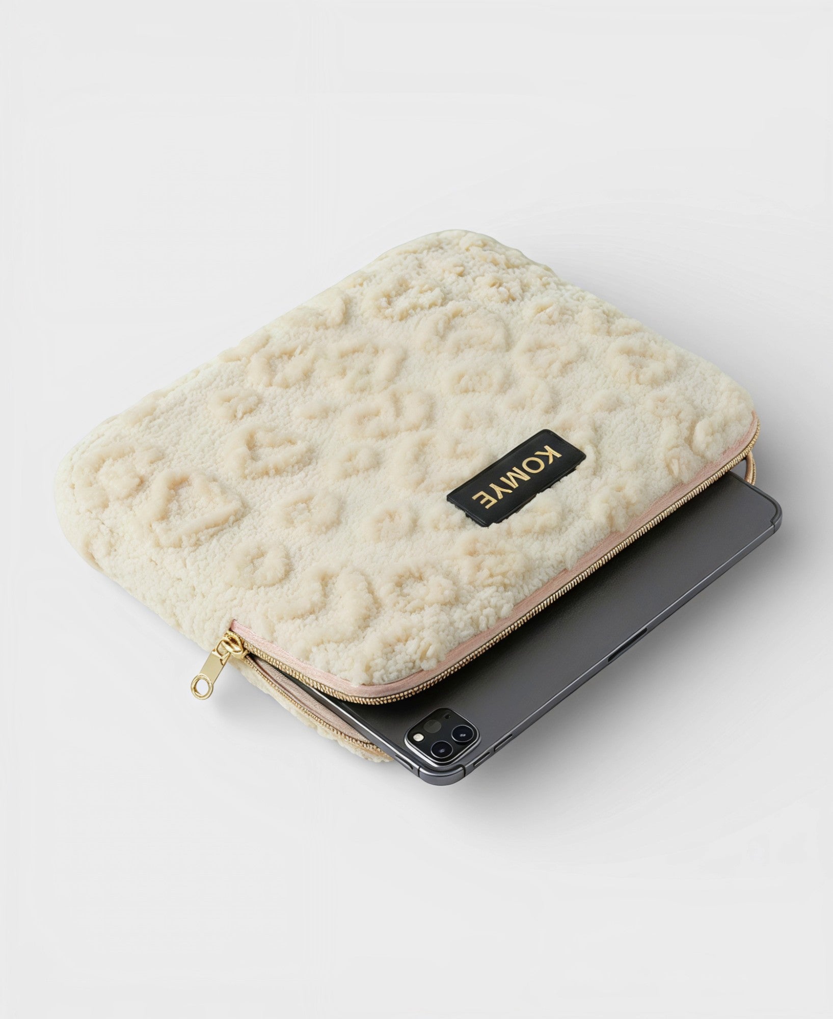 Image of Margo Ipad & Tablet