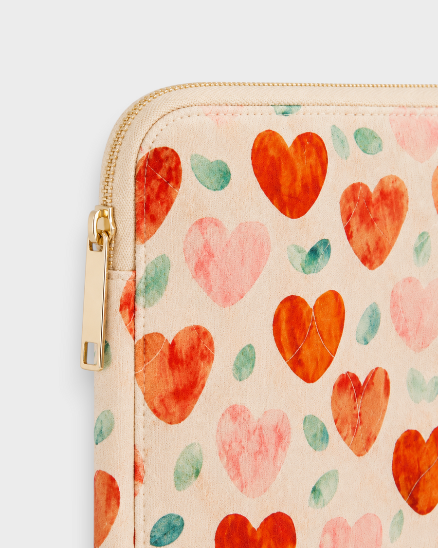 Cherie – Cream Heart – Laptop Sleeve 13" & 14"