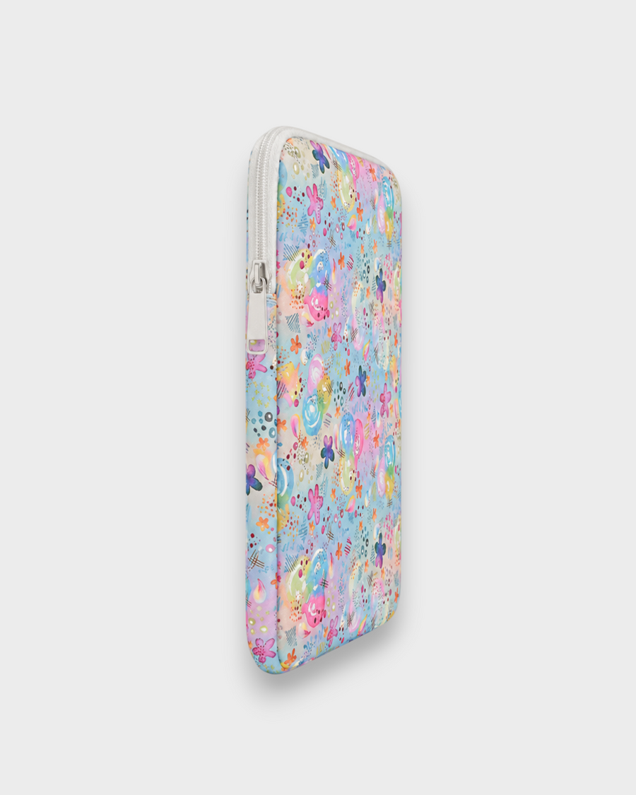 Mae – Blue Floral – iPad & Tablet Sleeve