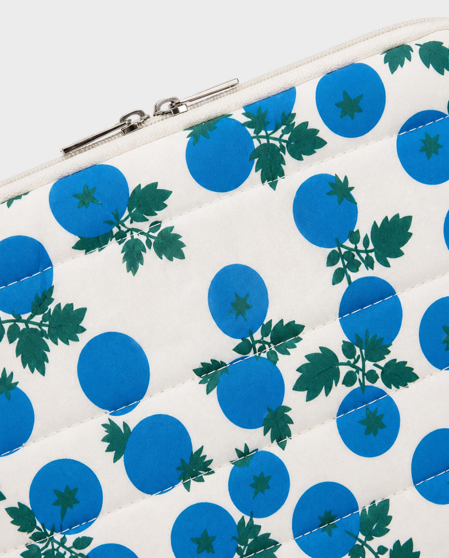 Lyra – Blue Berry Print – iPad & Tablet Sleeve