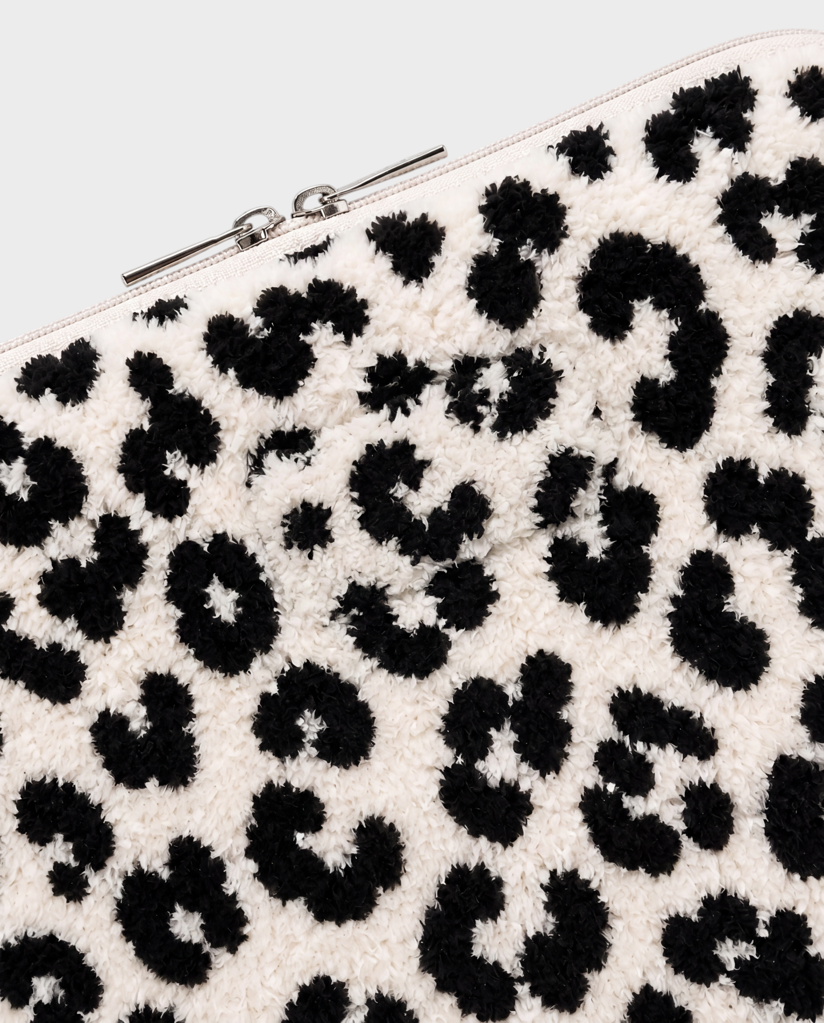 Image of Neve iPad & tablet sleeve cream – Komye (view 3)
