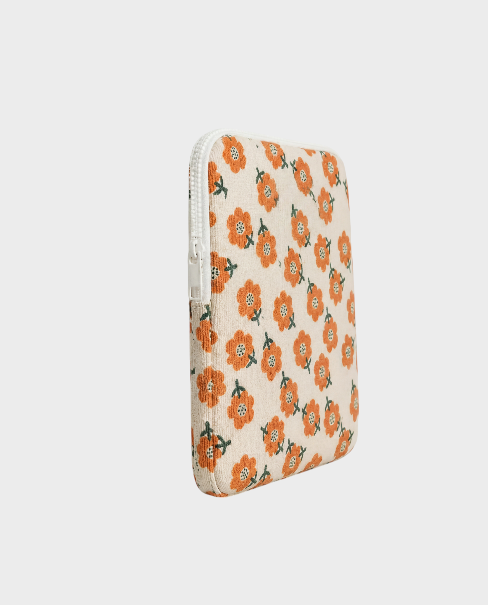Image of Poppy iPad & tablet sleeve coral – Komye (view 4)