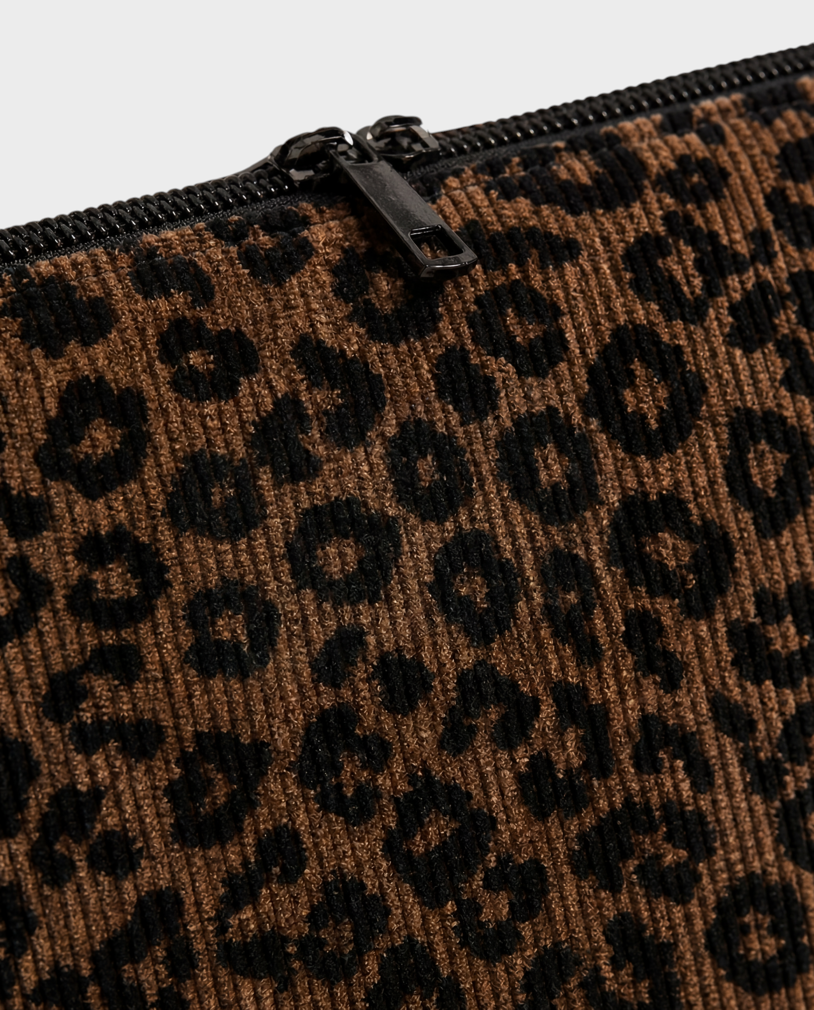 Image of Sienna laptop sleeve 13-14 inch cocoa – Komye (view 2)